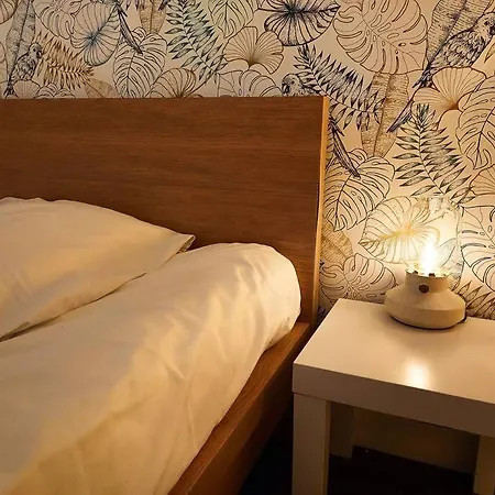 Tres Proche Bordeaux Studio + Parking Gratuit * Talence